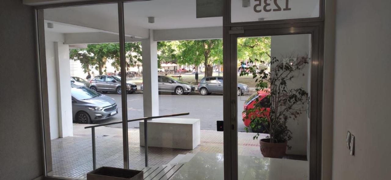 Apartmán Temporario La Plata, Frente A Plaza Malvinas! Unico! Con Cochera Opcional! Exteriér fotografie